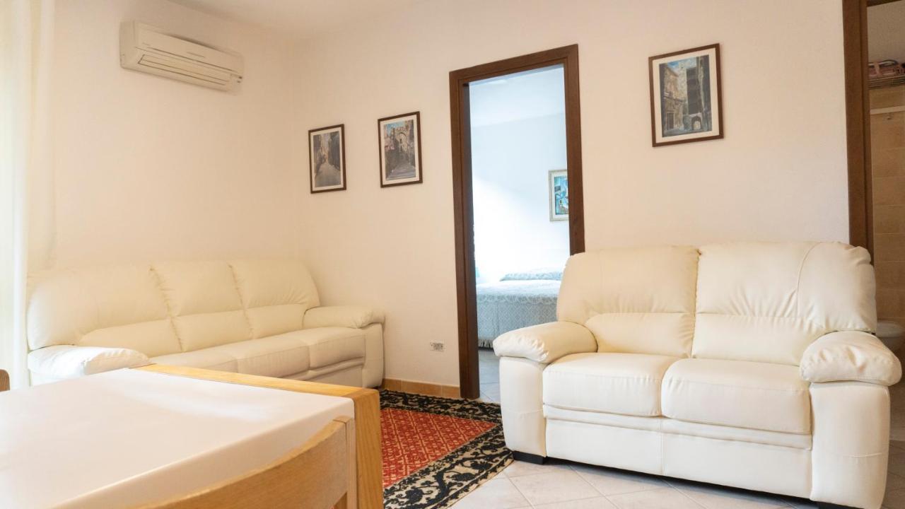 Sa Domu Downtown - Pms Casevacanze Olbia Buitenkant foto